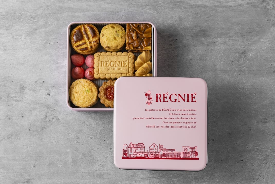 うっとりするほど美しいチョコレートケーキグランシェフパティシエこだわりのクッキー