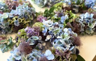6月5日（金）スモークツリーと紫陽花のリース